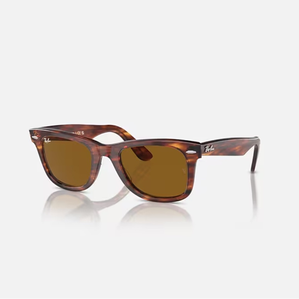 Ray-Ban Wayfarer Tortoise Sunglasses